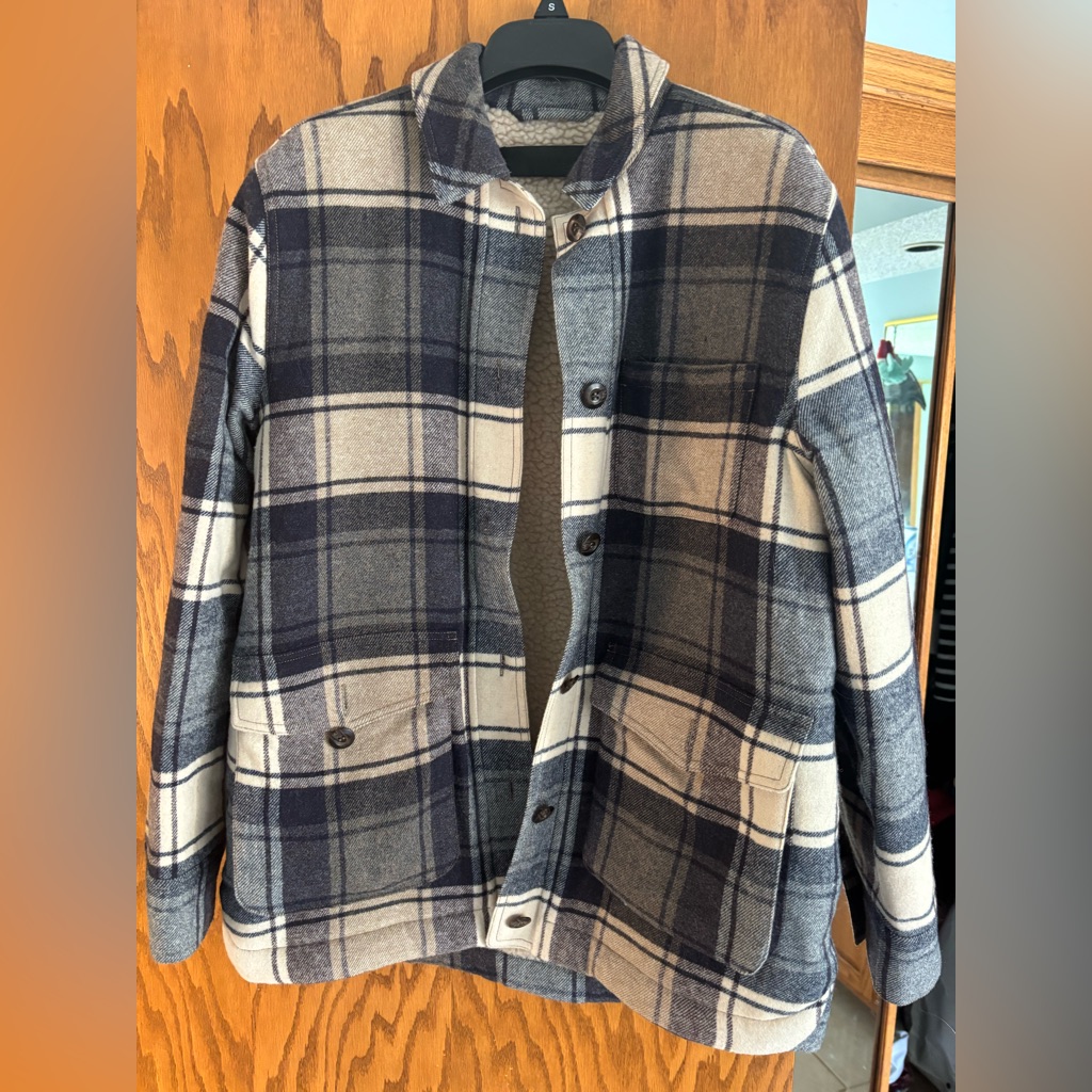 Jenni Kayne Sherpa Navy And Cream Plaid Shirt Jacket